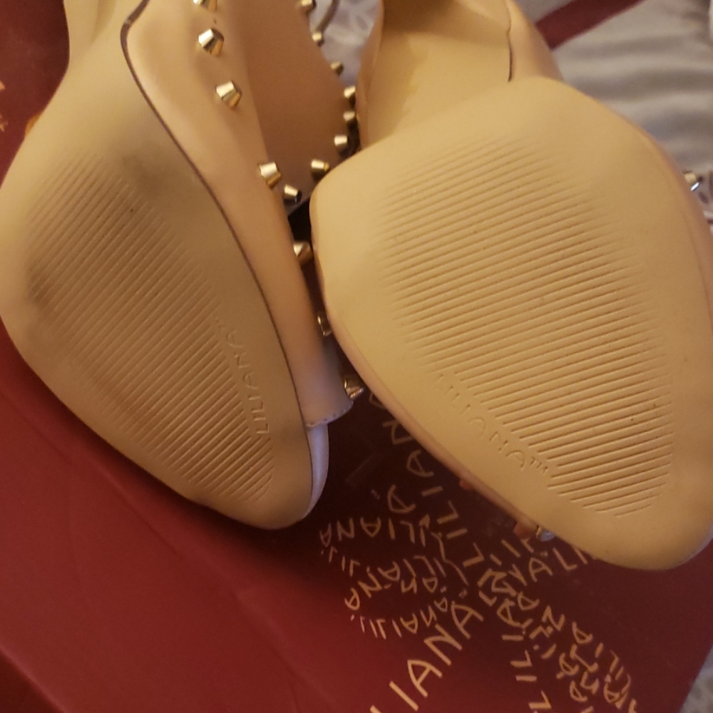 High heel booties - Picture 2 of 4
